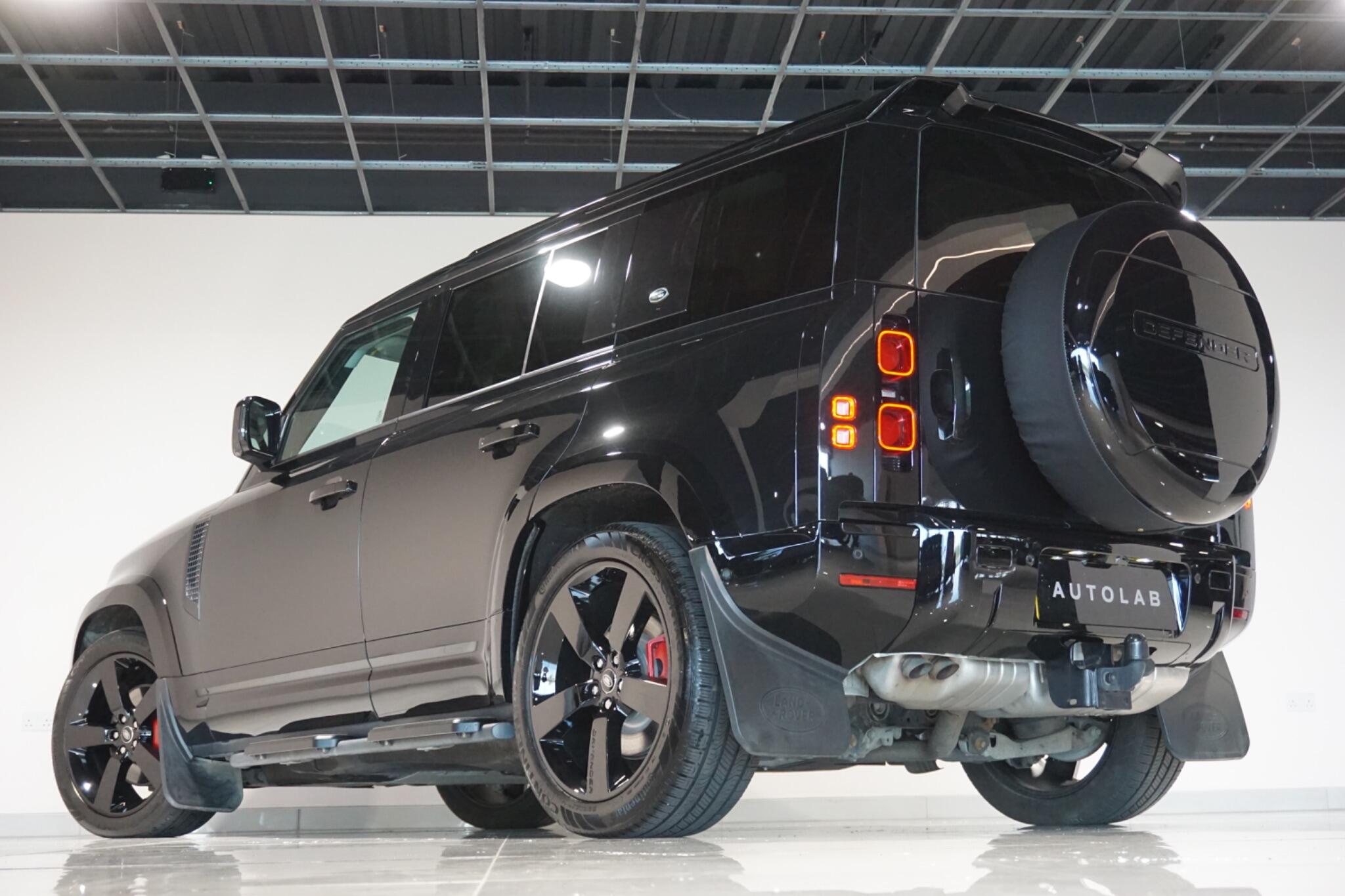 Land Rover Defender 110 3.0 D250 MHEV XS Edition SUV 5dr Diesel Auto 4WD Euro 6 (s/s) (250 ps)